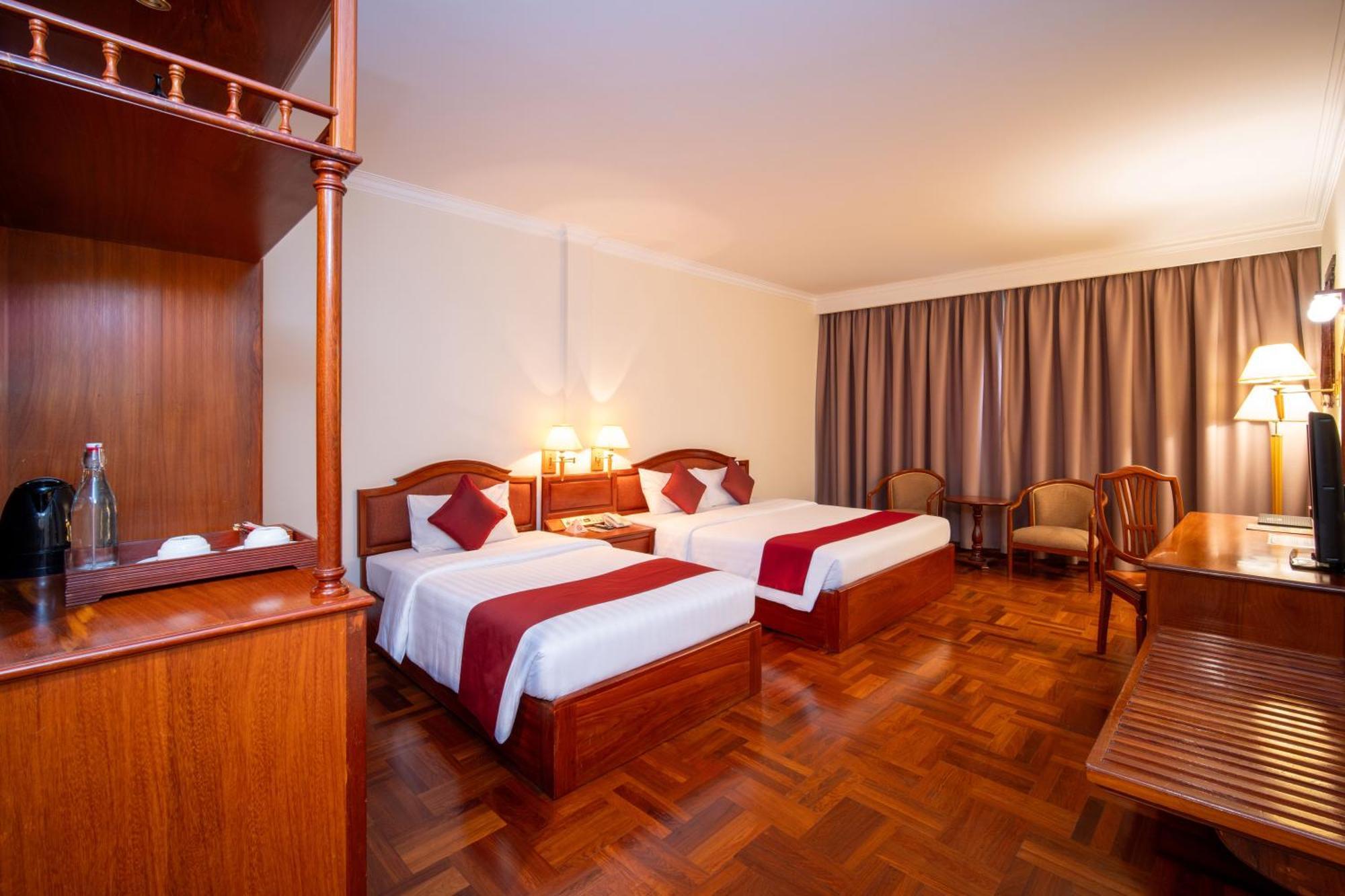 Khemara Angkor Hotel & Spa Сием Реап Екстериор снимка