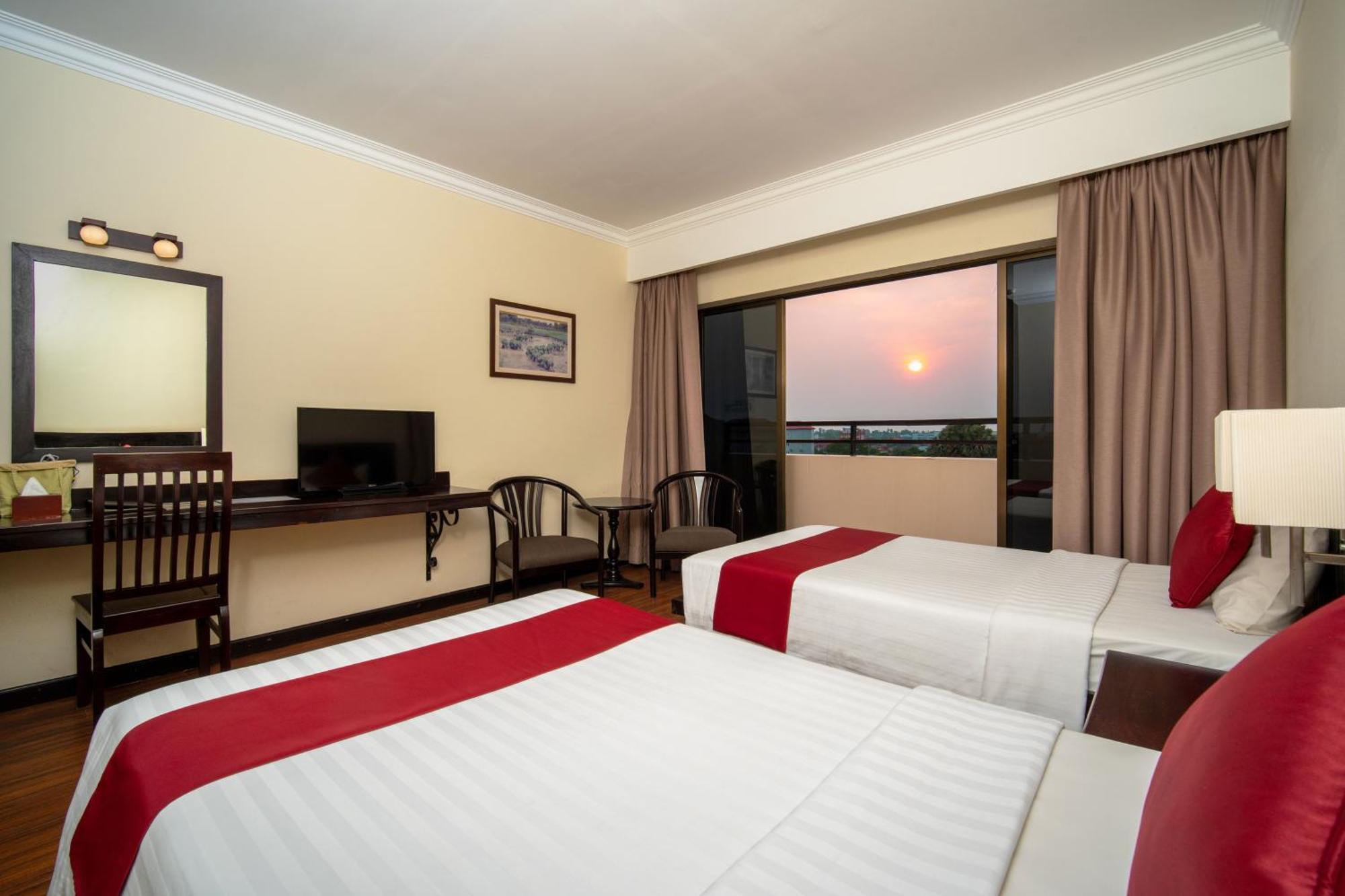 Khemara Angkor Hotel & Spa Сием Реап Екстериор снимка