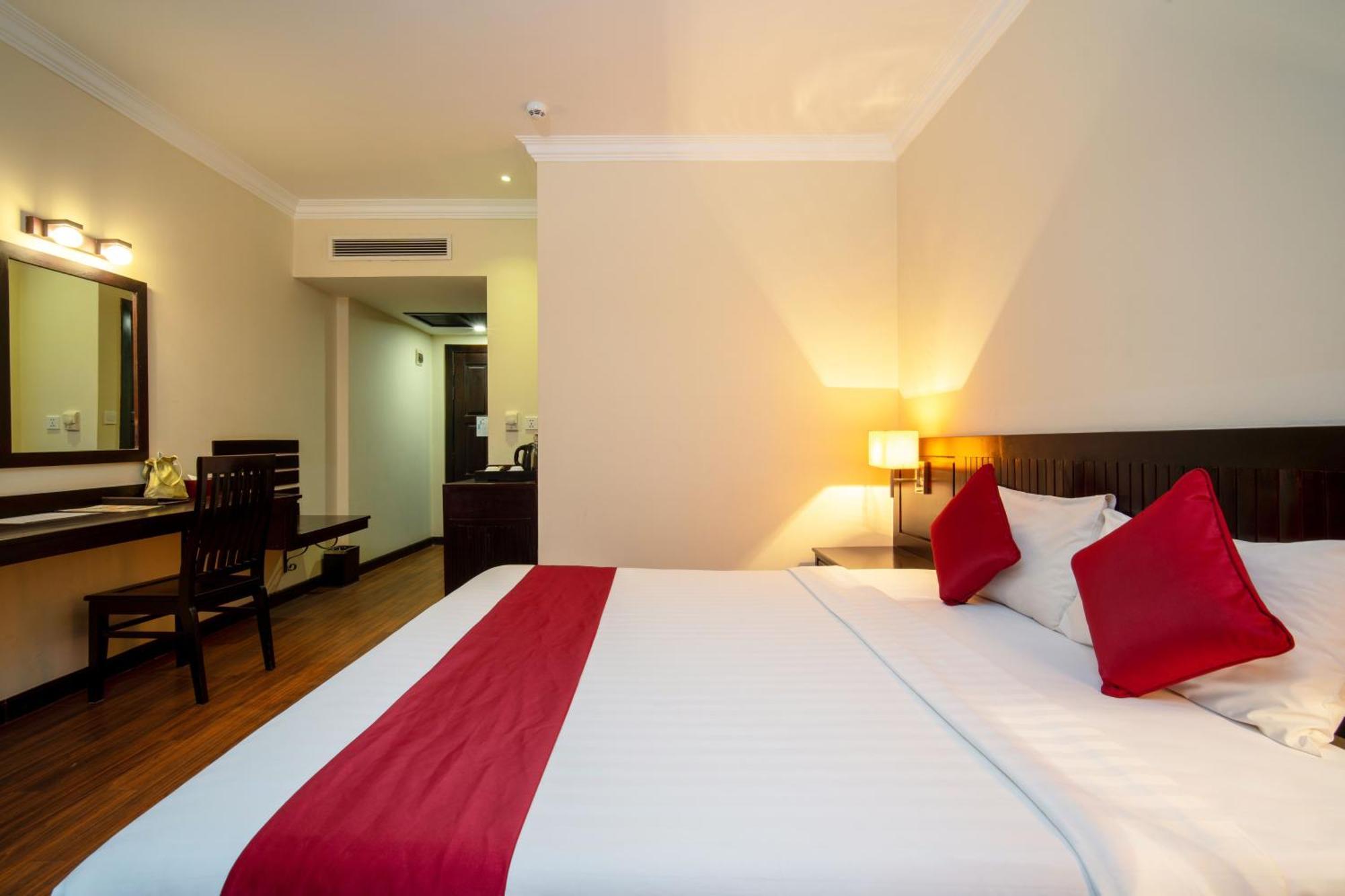Khemara Angkor Hotel & Spa Сием Реап Екстериор снимка