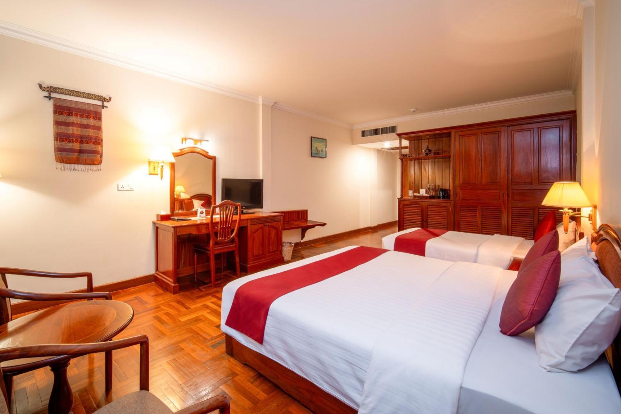 Khemara Angkor Hotel & Spa Сием Реап Екстериор снимка